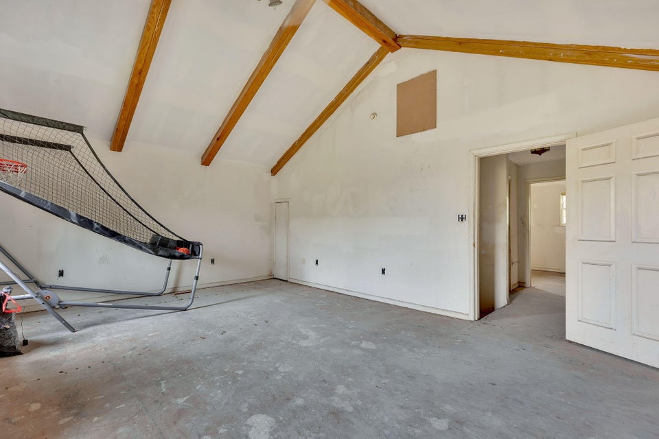 Photo #26: 120 Brookfield Drive