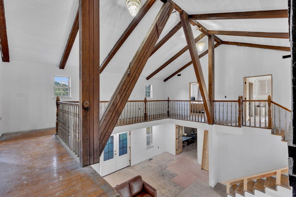 Photo #11: 120 Brookfield Drive