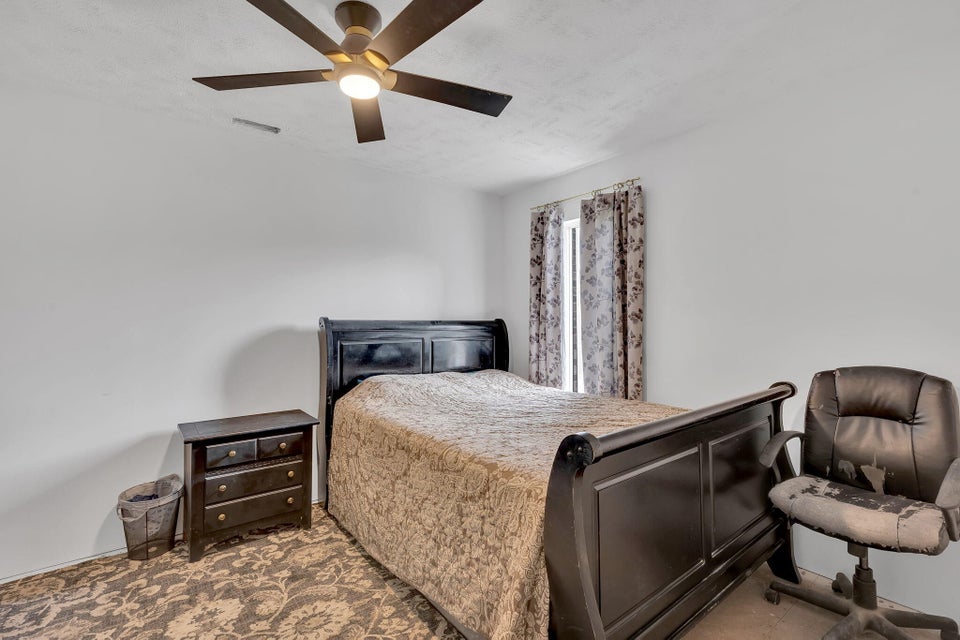 Photo #19: 120 Brookfield Drive