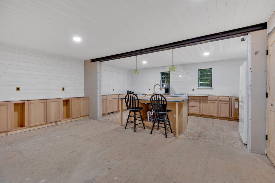 Photo #8: 120 Brookfield Drive