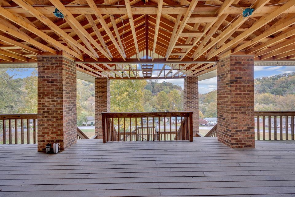 Photo #39: 120 Brookfield Drive