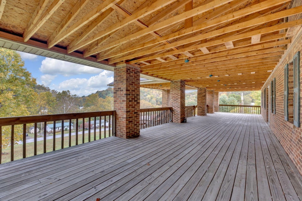 Photo #37: 120 Brookfield Drive