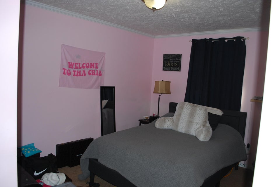 Photo #34: 1102 Liberty Avenue