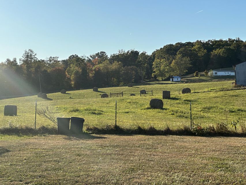 Photo #48: 1687 Scott Farm Road