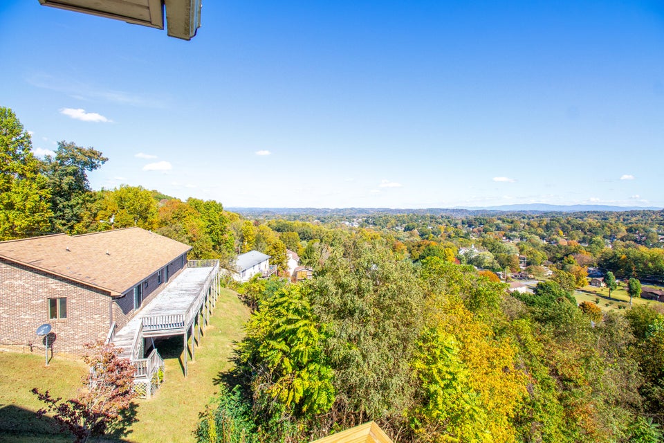 Photo #42: 2317 Colonial View Road