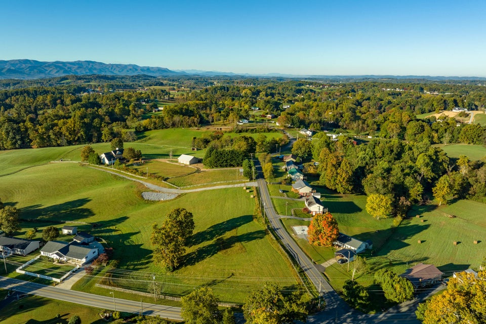 Photo #11: 106 Jim Town Rd