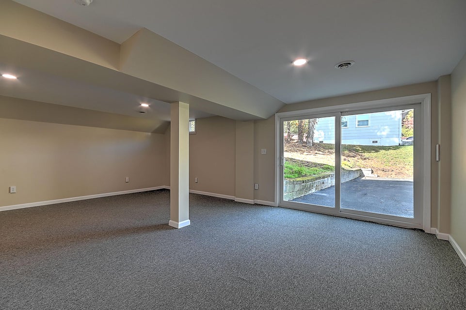 Photo #42: 15498 Industrial Park Road