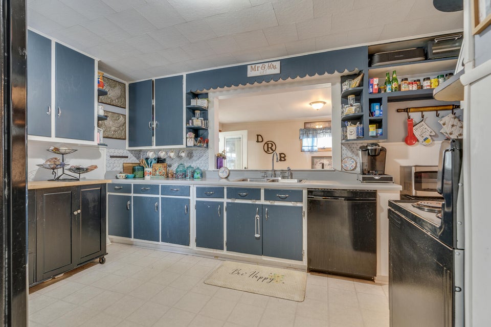 Photo #9: 2019 Adair Avenue