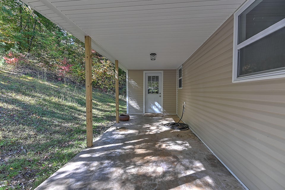 Photo #33: 420 Bearfield Road