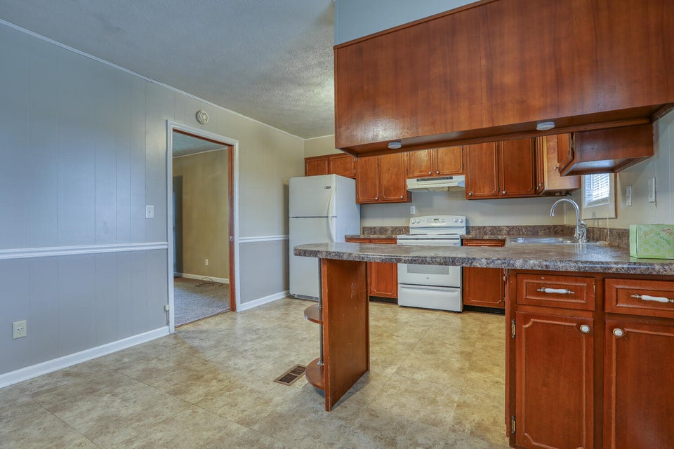 Photo #25: 154 Lena Drive