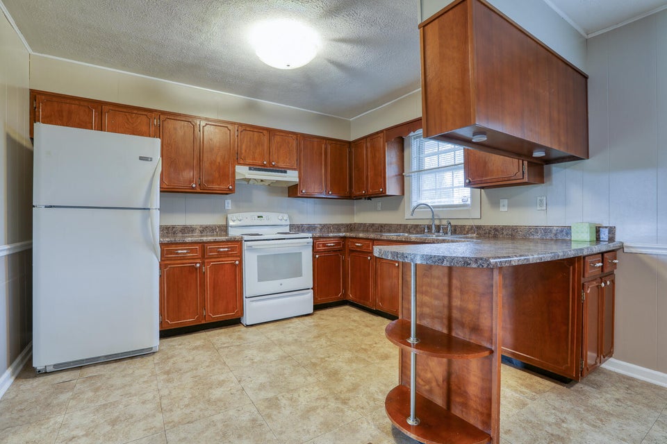 Photo #26: 154 Lena Drive