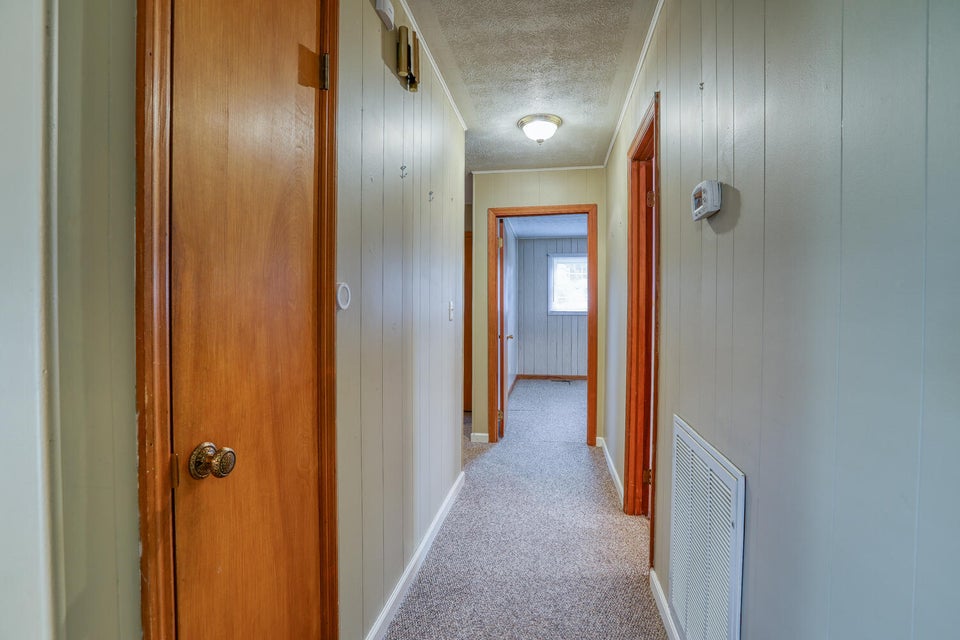 Photo #33: 154 Lena Drive