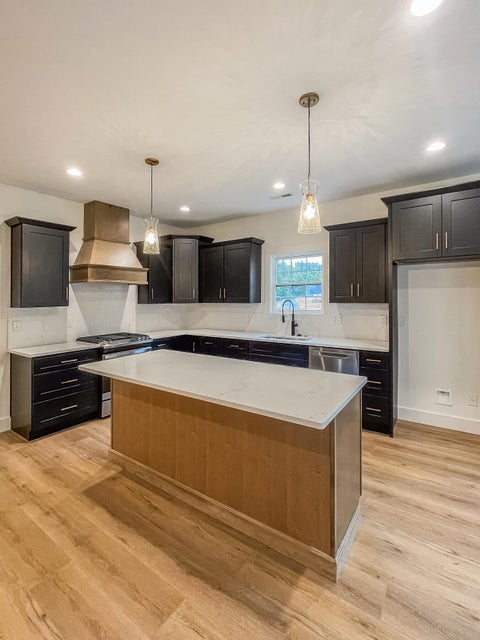 Photo #18: 704 Gardenia Drive Drive