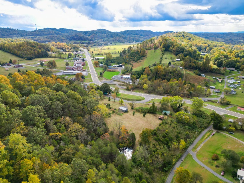 Photo #6: 101 Ridge Road