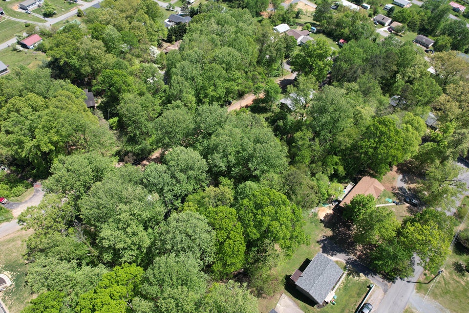 Photo #4: Tbd Circle Street