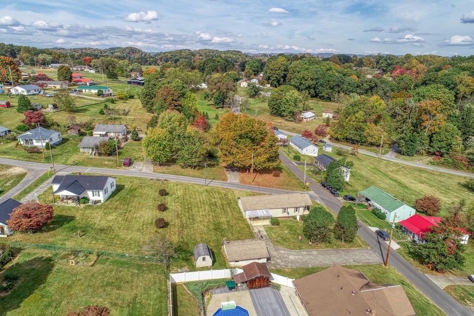Photo #55: 413 Gallop Avenue