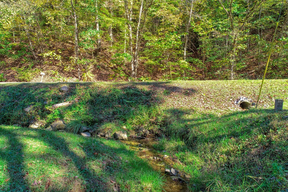 Photo #31: 651 N Highway 340