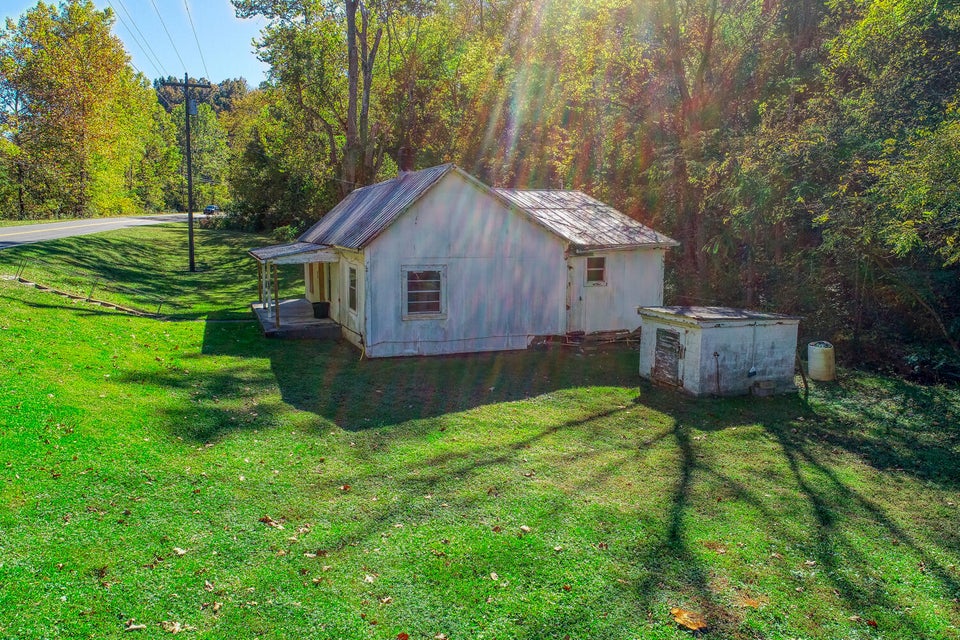 Photo #48: 651 N Highway 340