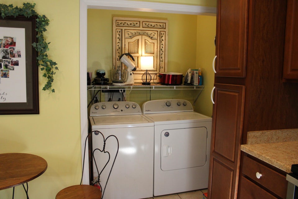 Photo #15: 318 Cypress Street