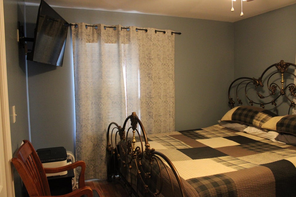 Photo #21: 318 Cypress Street