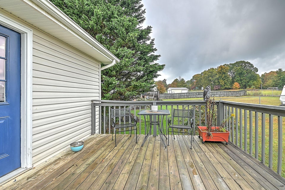 Photo #33: 23 Maple Ridge Court