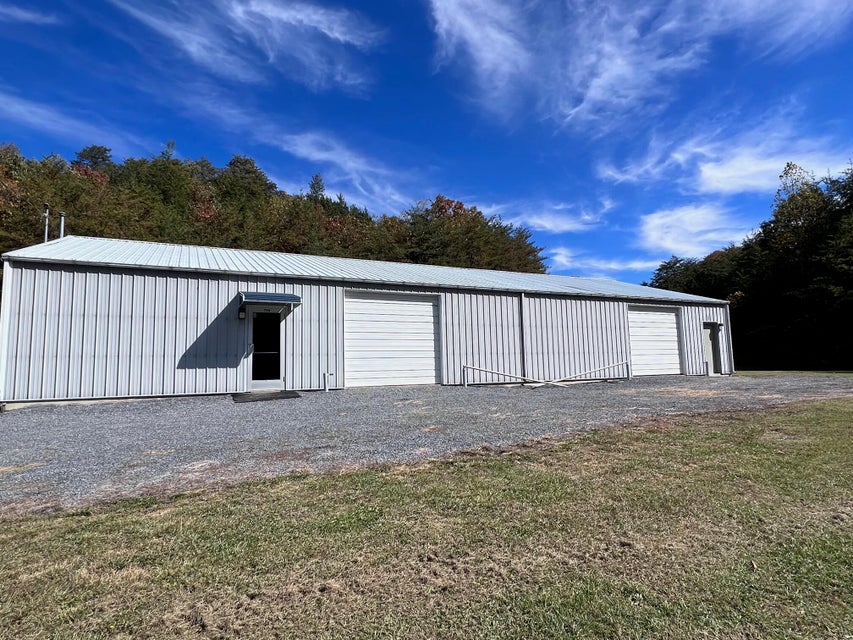 Photo #3: 2550 Hwy 66s
