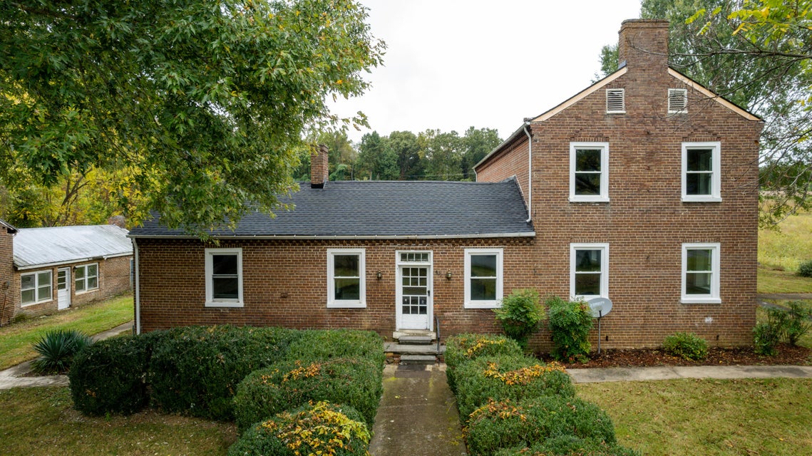 Photo #19: 401 Arrowood Road