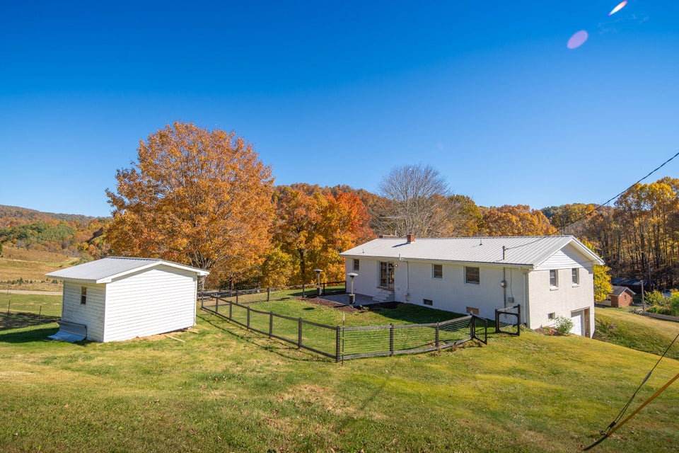 Photo #13: 1234 Bulldog Road