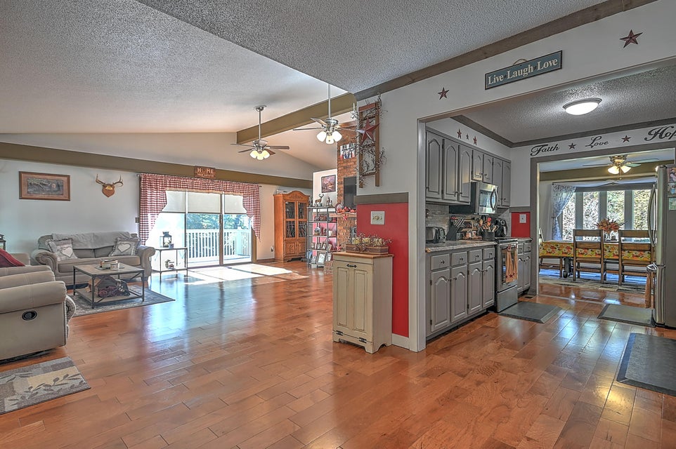 Photo #19: 21419 Plantation Road