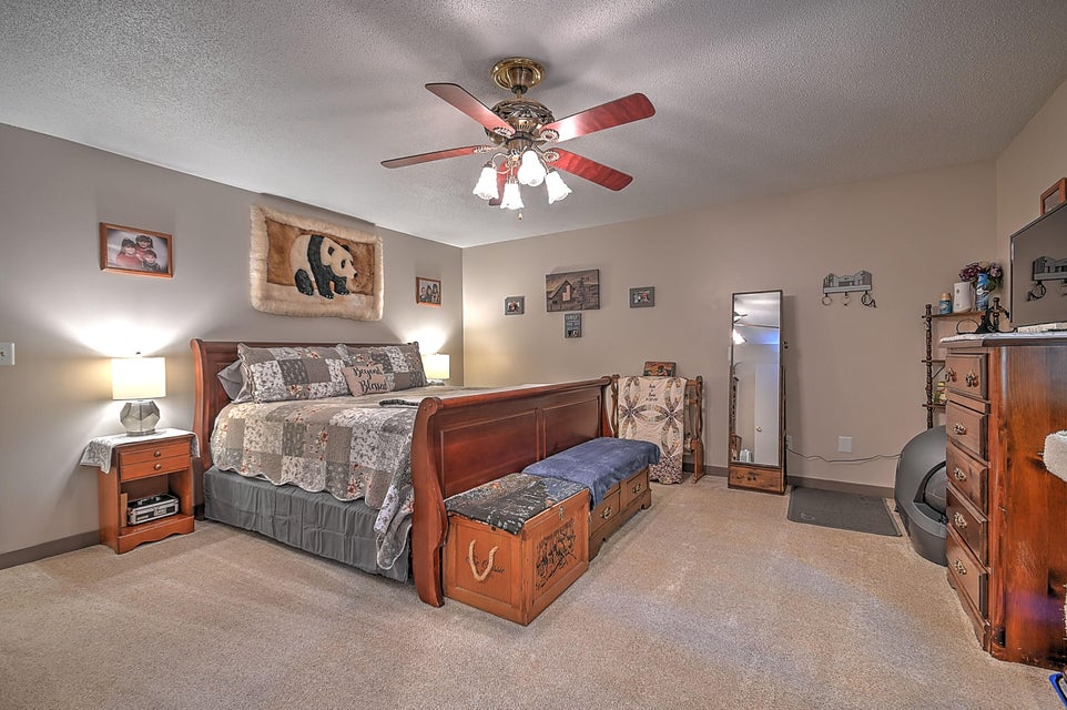 Photo #23: 21419 Plantation Road