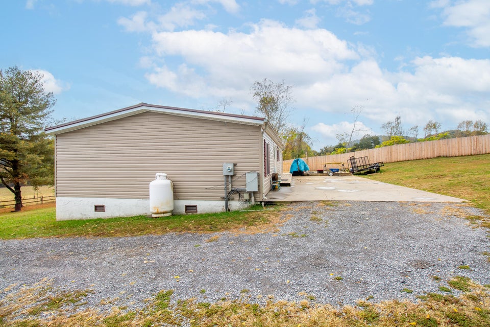 Photo #5: 2648 Rock Springs Road