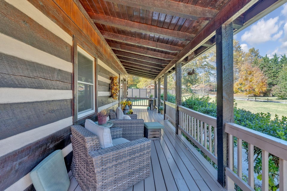 Photo #4: 1040 Oakland Drive