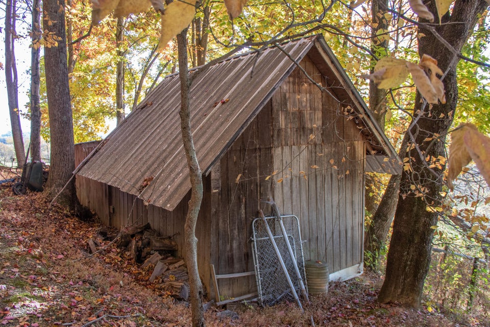 Photo #13: 15490 Porterfield Hwy Highway