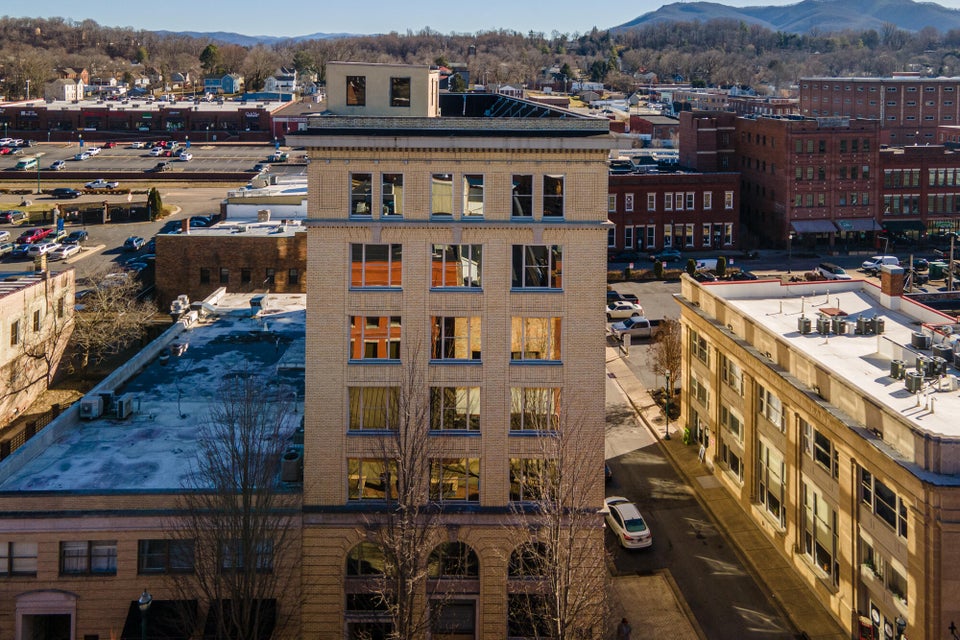 Photo #54: 200 Main Street