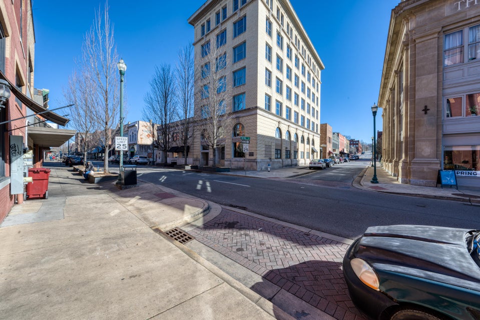 Photo #64: 200 Main Street