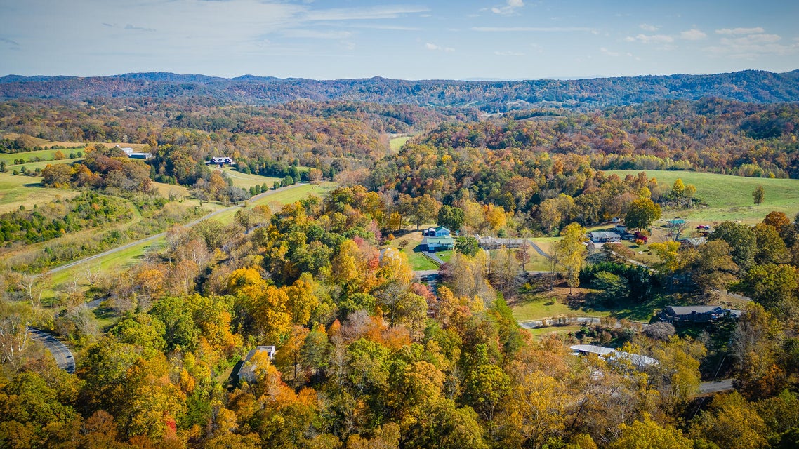 Photo #34: 125 Squirrel Hill Road
