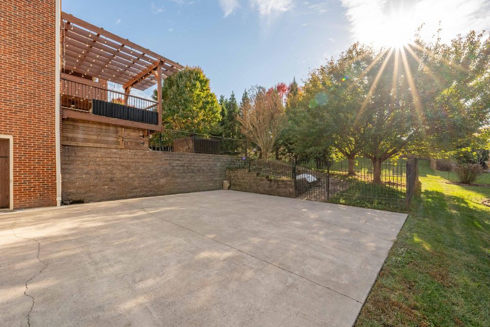 Photo #13: 118 Willows Ridge Court