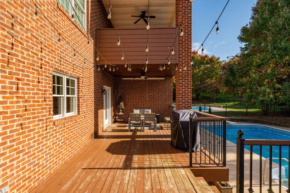 Photo #83: 118 Willows Ridge Court