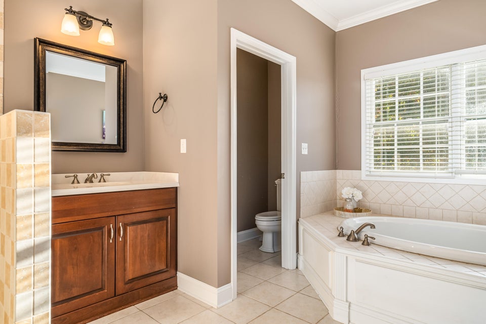Photo #55: 118 Willows Ridge Court
