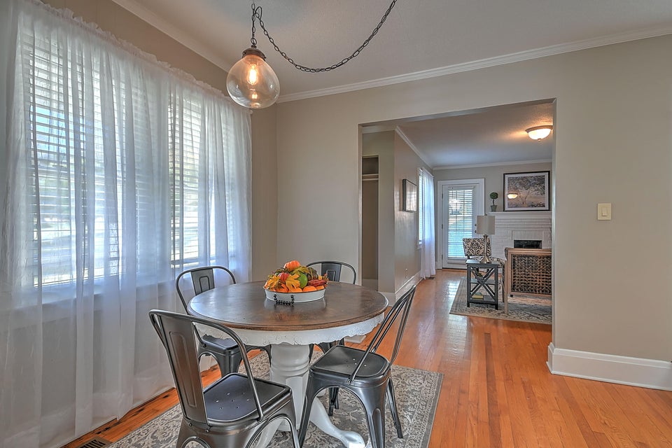 Photo #18: 1041 Oakland Drive