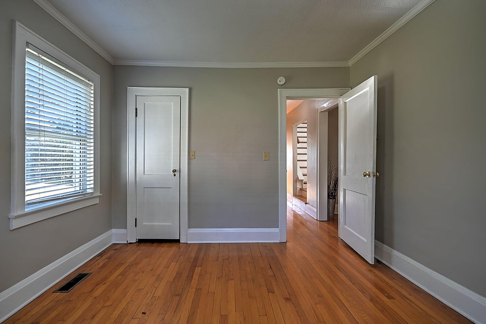 Photo #28: 1041 Oakland Drive