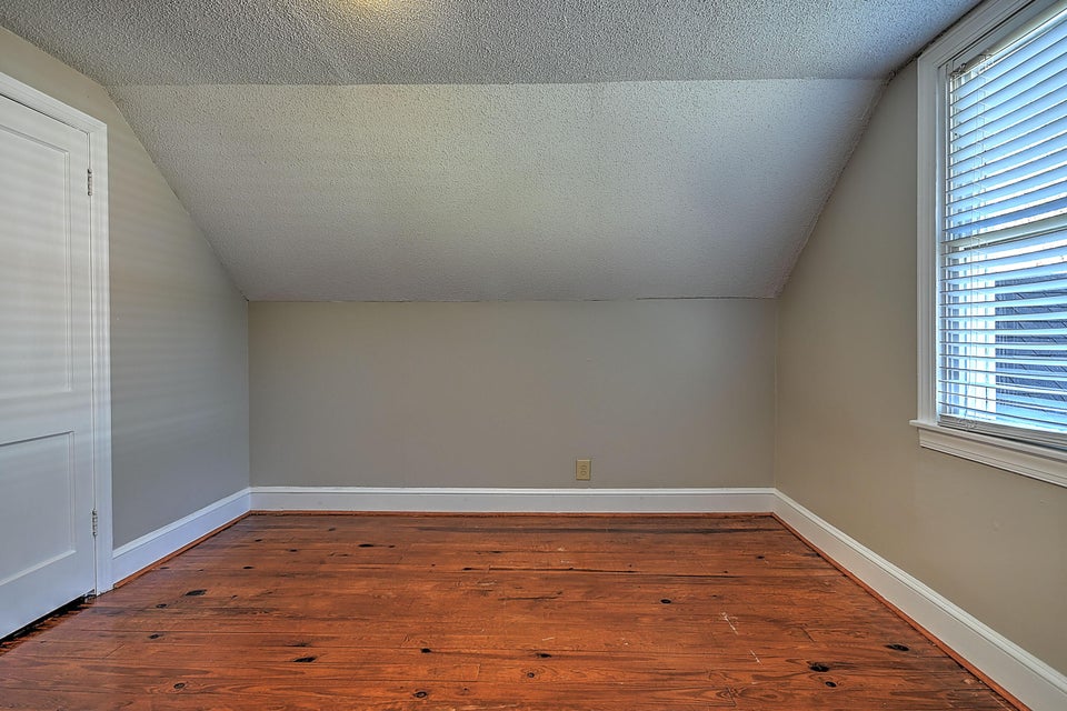 Photo #40: 1041 Oakland Drive