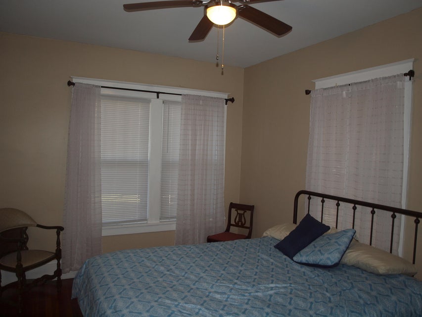 Photo #25: 805 Lawrence Avenue