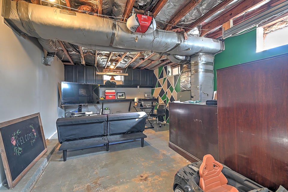 Photo #39: 210 Edward Street