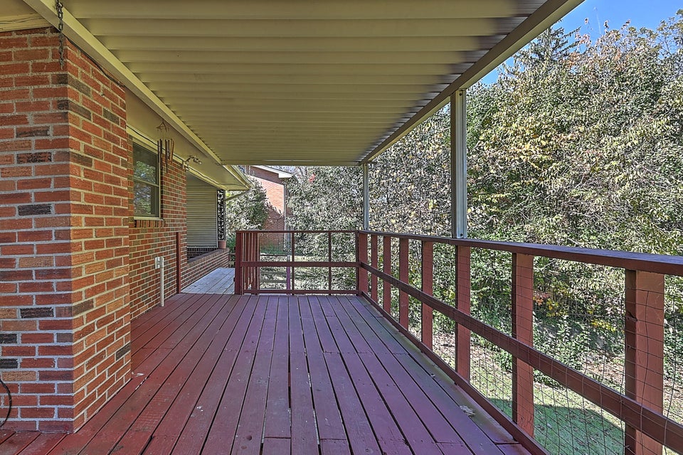 Photo #12: 210 Skyview Drive