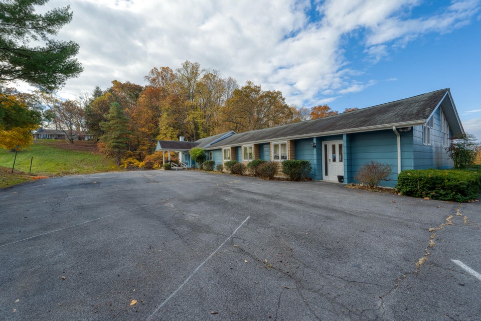 Photo #36: 1745 King College Road
