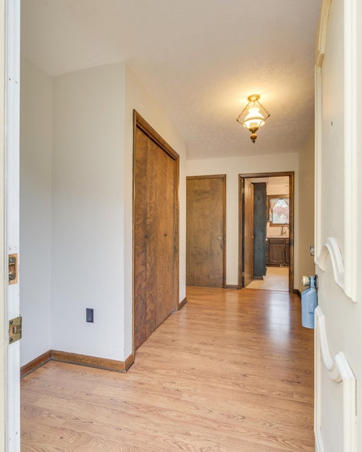 Photo #4: 5416 Chippewa Lane