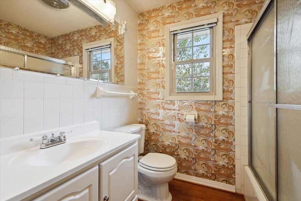 Photo #14: 329 Piney Avenue