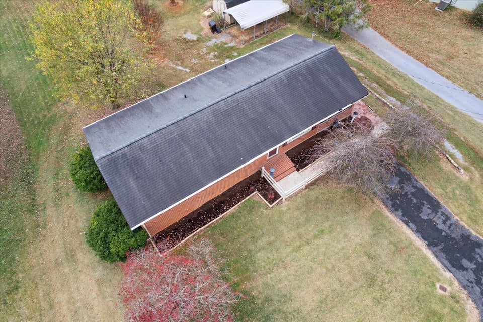 Photo #47: 329 Piney Avenue