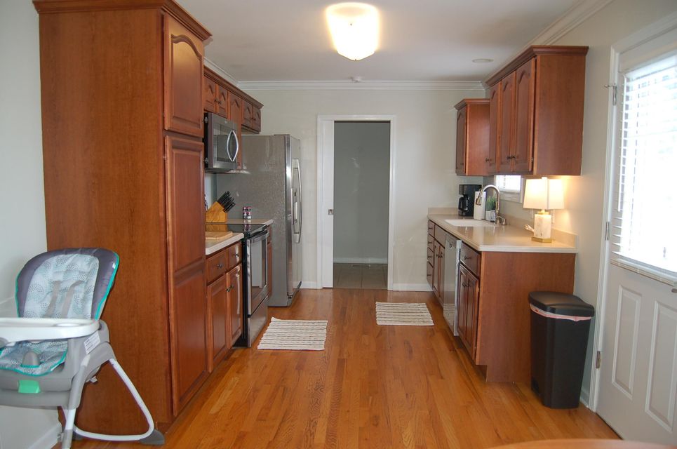Photo #6: 404 Mountain View Road